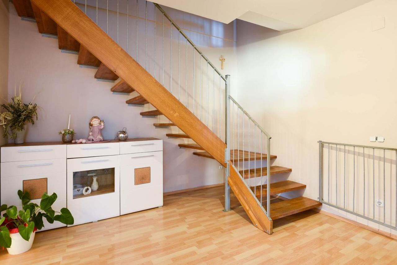 Apartments Karla オレビック エクステリア 写真